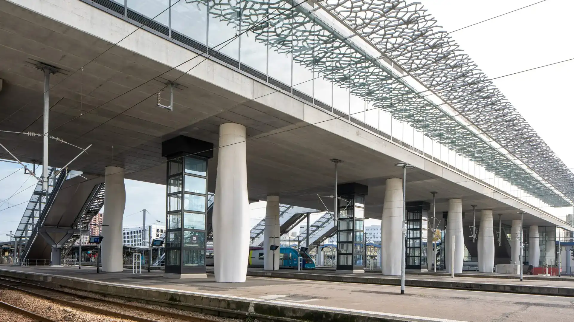 Transfert Gare Chauffeur VTC Nantes